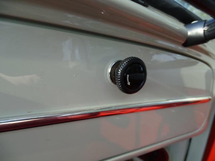 1968 toga white beetle